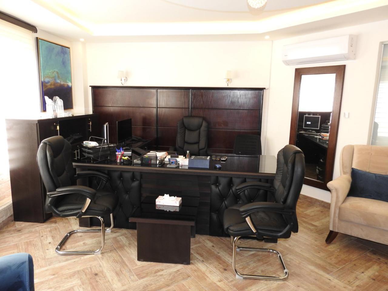 London Bridge Hotel Amman Exterior photo